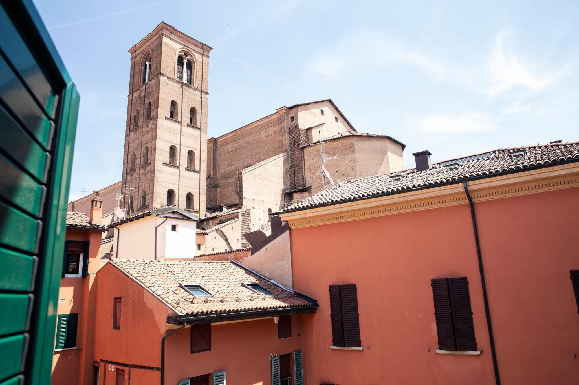 Tesoro De Galluzzi Bologna Bagian luar foto