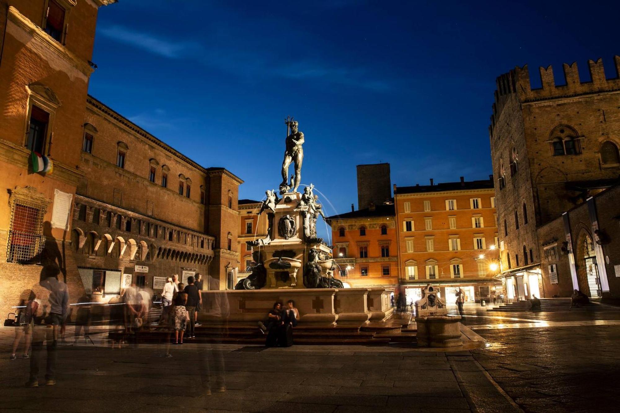 Tesoro De Galluzzi Bologna Bagian luar foto