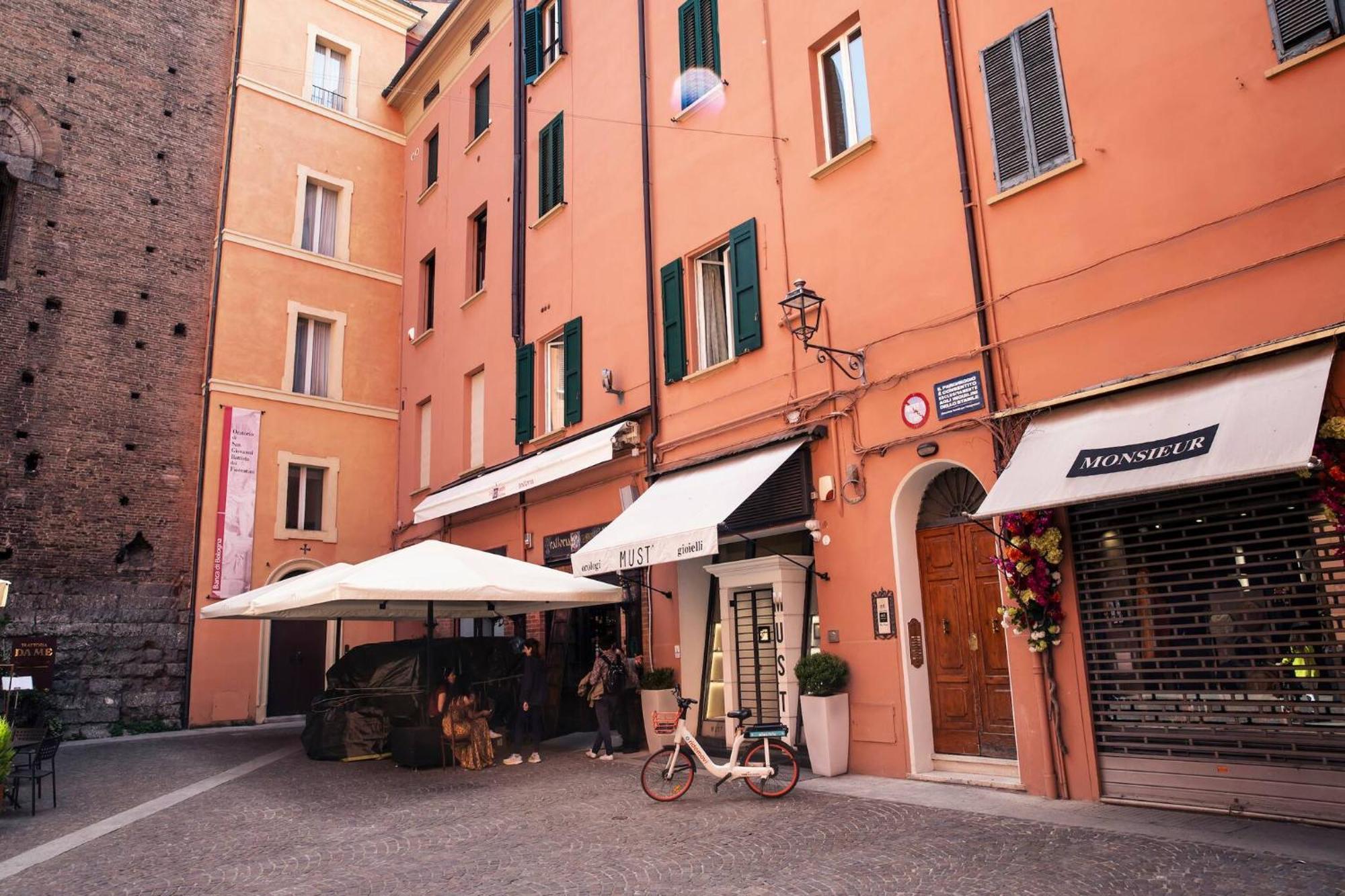 Tesoro De Galluzzi Bologna Bagian luar foto