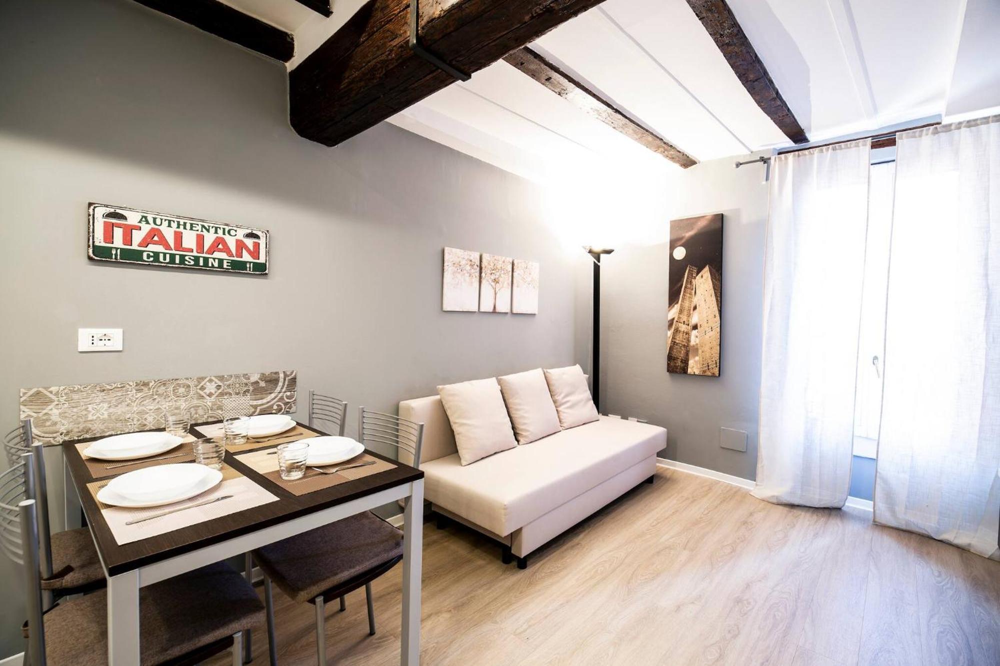Tesoro De Galluzzi Bologna Bagian luar foto